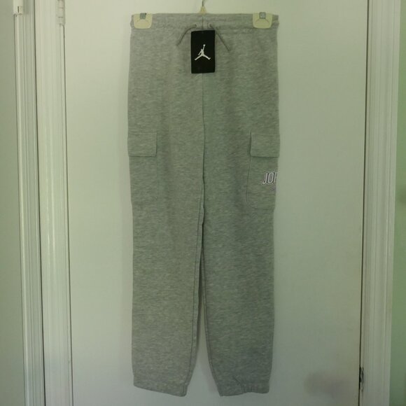 NWT Jordan jumpman girls cargo pocket sweatpants joggers light gray size L - Picture 2 of 8